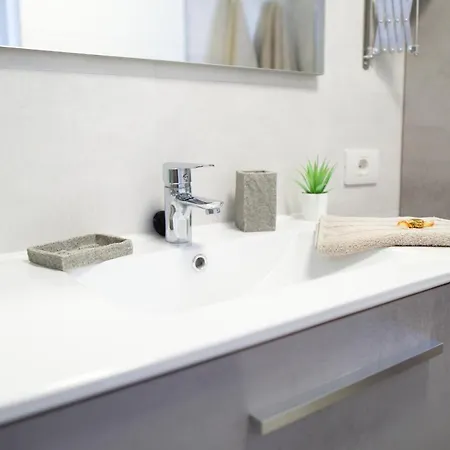 Portonovo La Paloma Amazing Sea View & Swimming Pool-good Wifi -free Ac- Private Parking Apartment Puerto del Carmen (Lanzarote)