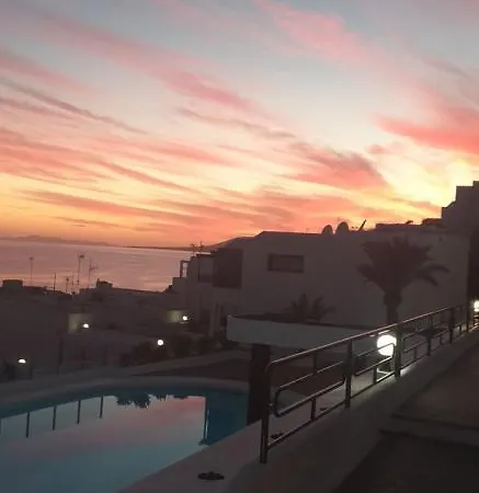 Portonovo La Paloma Amazing Sea View & Swimming Pool-good Wifi -free Ac- Private Parking Puerto del Carmen (Lanzarote)