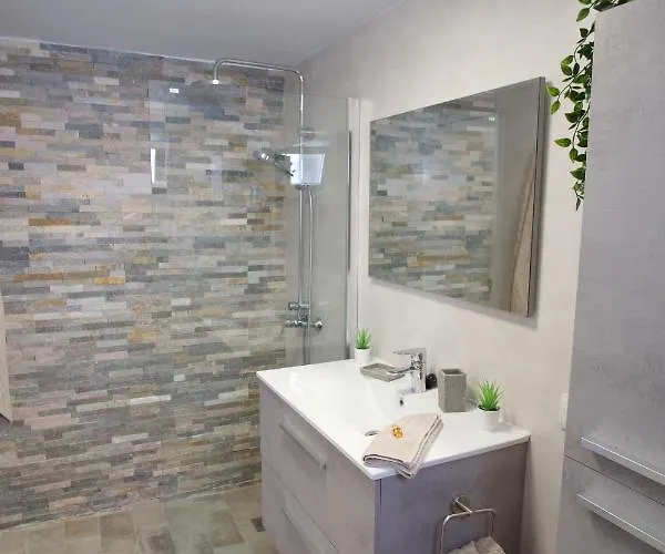 Portonovo La Paloma Amazing Sea View & Swimming Pool-good Wifi -free Ac- Private Parking Apartamento