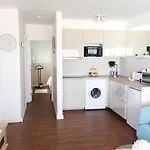 Apartman Portonovo La Paloma Amazing Sea View & Swimming Pool-good Wifi -free Ac- Private Parking *